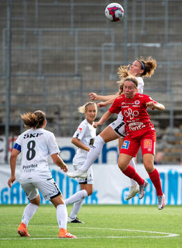 Göteborgs Natalia Kuikka och Örebros Heidi Kollanen