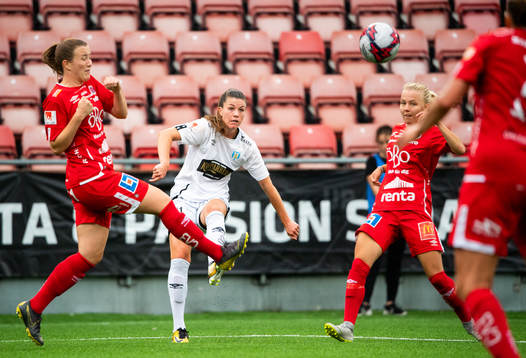 Örebros Maja Regnås och Göteborgs Pauline Hammarlund