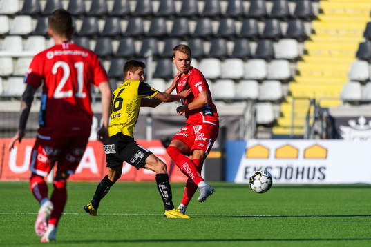 Häckens Leo Bengtsson och Elfsborgs Gustav Henriksson