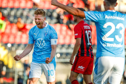 Malmö FFs Anders Christiansen jublar
