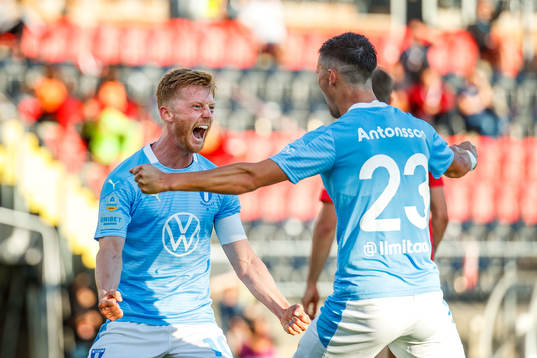 Malmö FFs Anders Christiansen jublar
