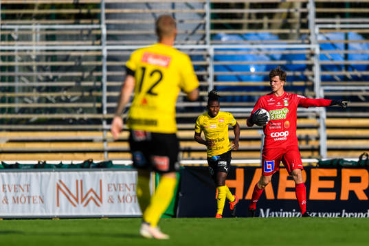 Varbergs målvakt August Strömberg