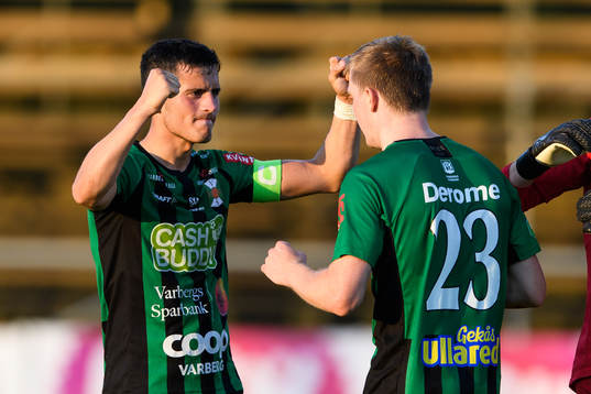 Varbergs Astrit Selmani jublar