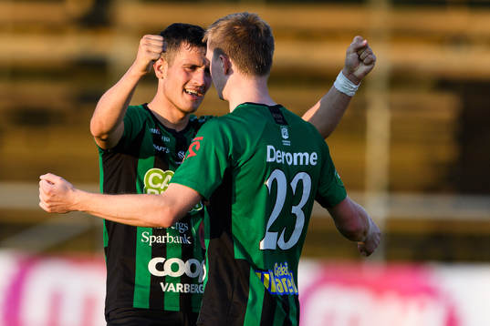 Varbergs Astrit Selmani jublar