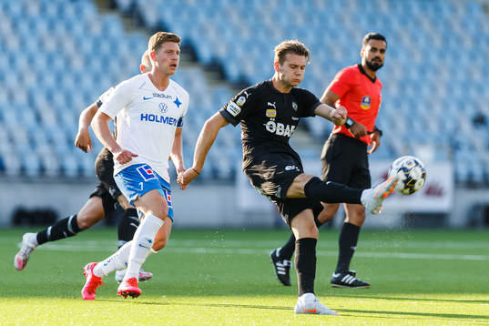 Örebros Jake Larsson och IFK Norrköpings Alexander