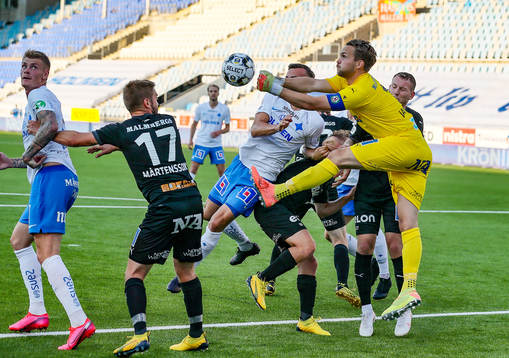 Örebros målvakt Oscar Jansson