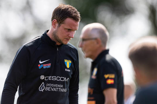 Torns tränare Robin Lindroos deppar