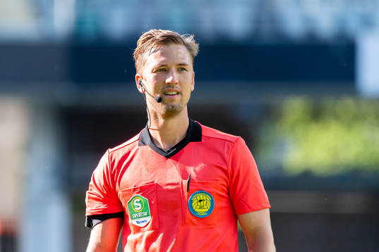 Domare Fredrik Hansson