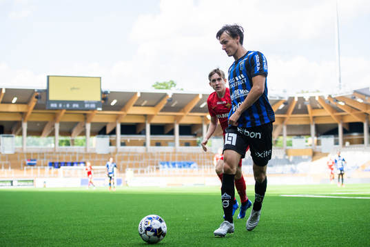 Sirius Hjalmar Ekdal och IFK Norrköpings Ísak Bergmann