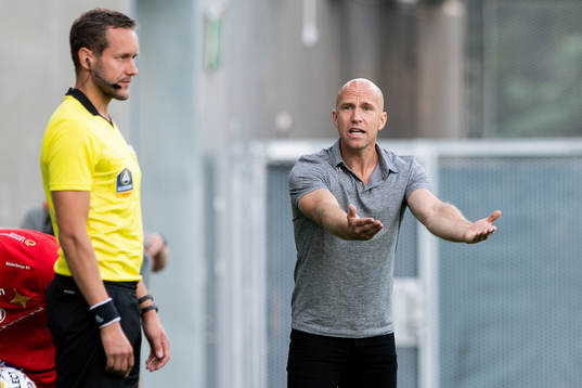 Sirius tränare Henrik Rydström reagerar