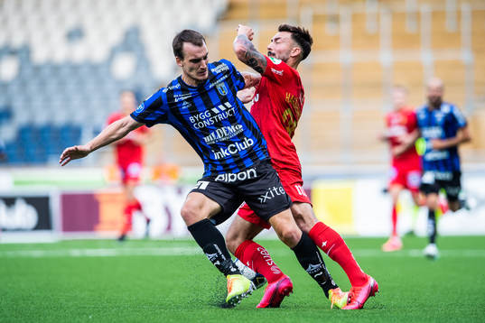 Sirius Adam Hellborg och IFK Norrköpings Sead Haksabanovic