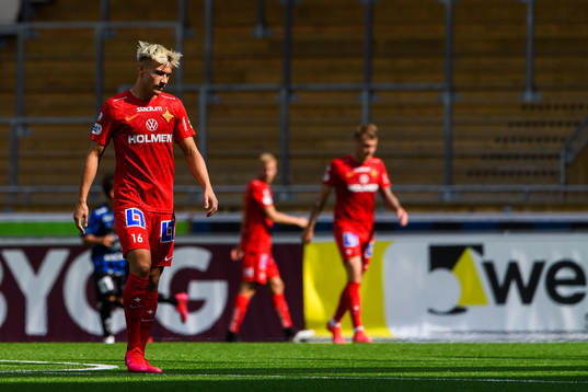 IFK Norrköpings Pontus Almqvist deppar