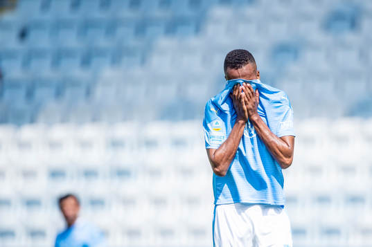 Malmö FFs Isaac Kiese Thelin deppar