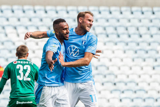 Malmö FFs Isaac Kiese Thelin jublar