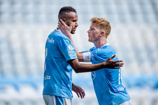 Malmö FFs Isaac Kiese Thelin och Anders Christiansen jublar