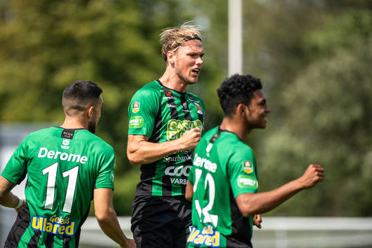 Varbergs Hampus Zachrisson jublar