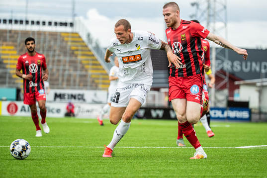 Häckens Gustaf Nilsson och Östersunds Thomas Isherwood