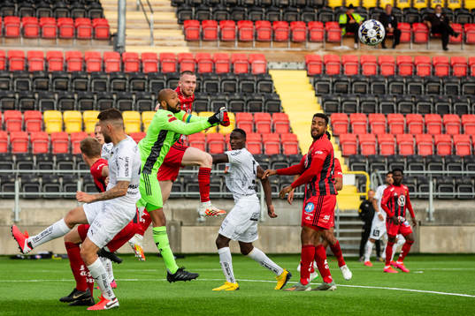 Östersunds målvakt Aly Keita