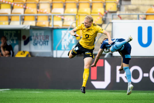 Elfsborgs Johan Larsson och Djurgårdens Elliot Käck