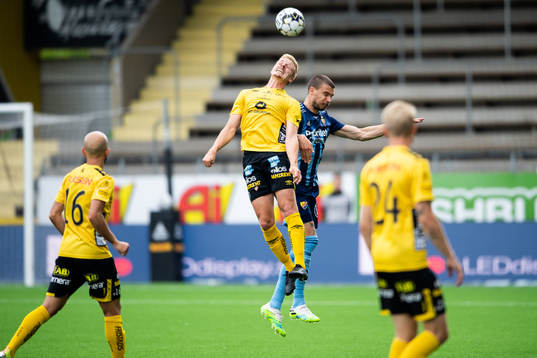 Elfsborgs Per Frick och Djurgårdens Erik Berg
