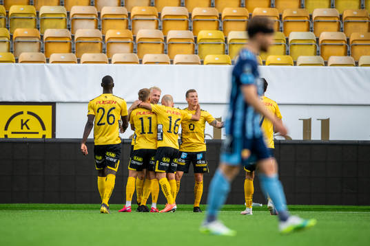 Elfsborgs spelare jublar