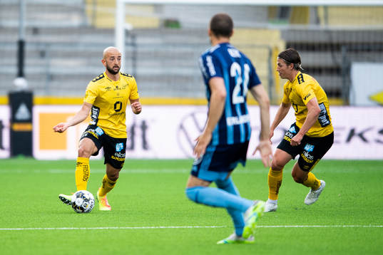 Elfsborgs Robert Gojani och Simon Olsson