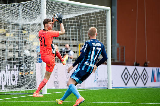 Elfsborgs målvakt Tim Rönning