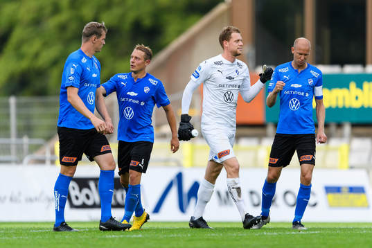 Halmstads spelare jublar