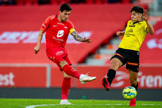Daniel Alexander Pedersen of Brann and Eman Markovic of