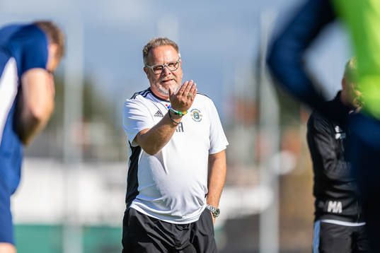 Tränare Roar Hansen