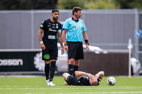 Västerås David Engström har ont