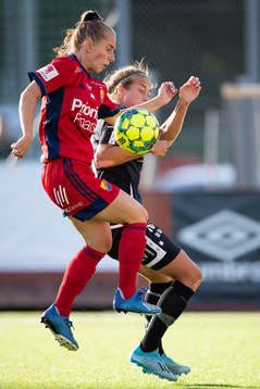 Djurgårdens Tilde Lindwall och Göteborgs Filippa Angeldal