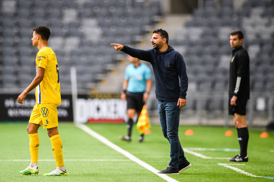 IFK Göteborgs tränare Poya Asbaghi