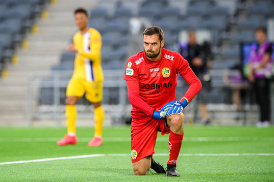 Hammarbys målvakt Davor Blazevic deppar