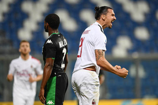 Zlatan Ibrahimovic of AC Milan celebrates