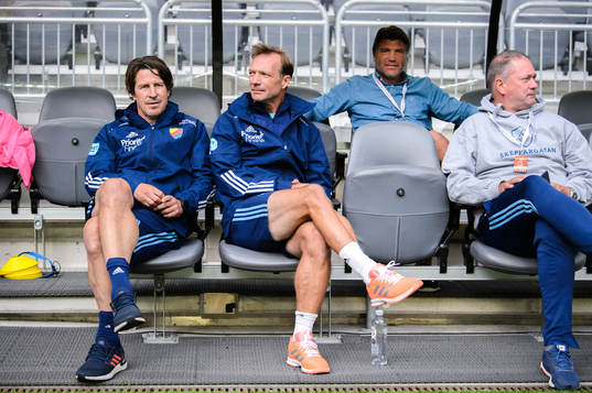 Djurgårdens tränare Kim Bergstrand, Thomas Lagerlöf och