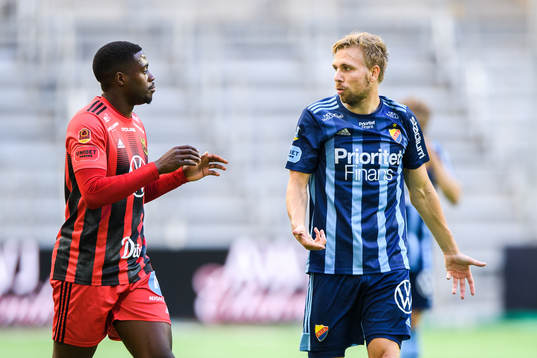 Östersunds Isak Ssewankambo och Djurgårdens Jonathan Ring
