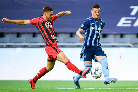 Östersunds Felix Hörberg och Djurgårdens Haris Radetinac
