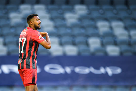 Östersunds Noah Sonko Sundberg deppar
