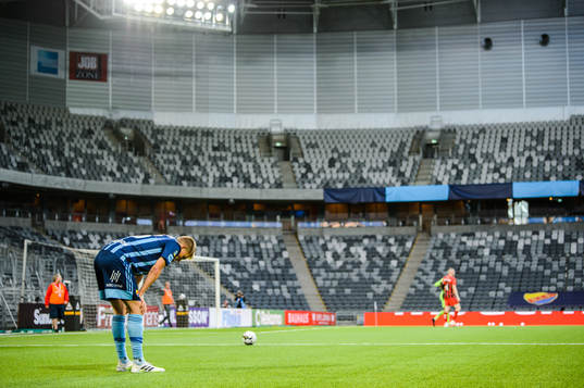 Djurgårdens Jonathan Augustinsson deppar