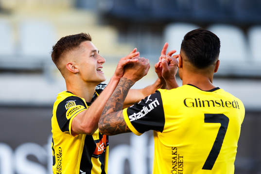 Häckens Leo Bengtsson jublar