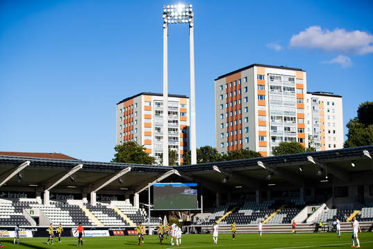Bravida Arena med tomma läktare