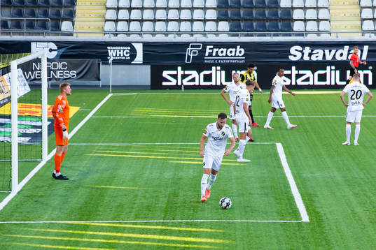 AIK spelare deppar