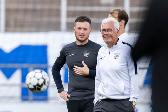 IFK Norrköpings assisterande tränare Kim Hellberg och