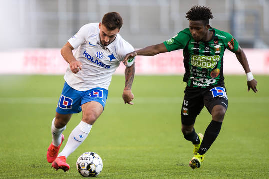 IFK Norrköpings Sead Haksabanovic och Varbergs Adama Fofana