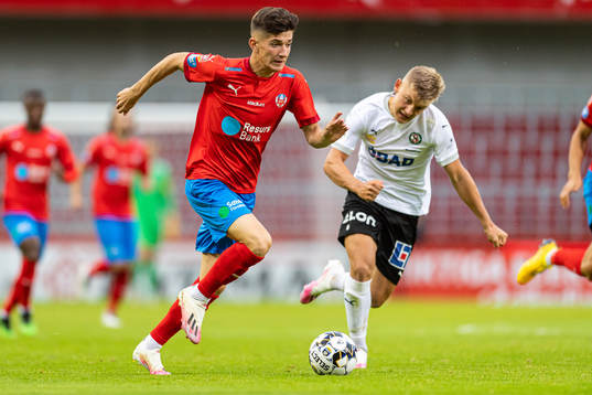 Helsingborgs Armin Gigovic och Örebros Dennis Collander