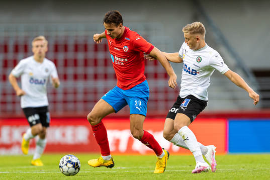 Helsingborgs Assad Al Hamlawi mot Örebros Dennis Collander
