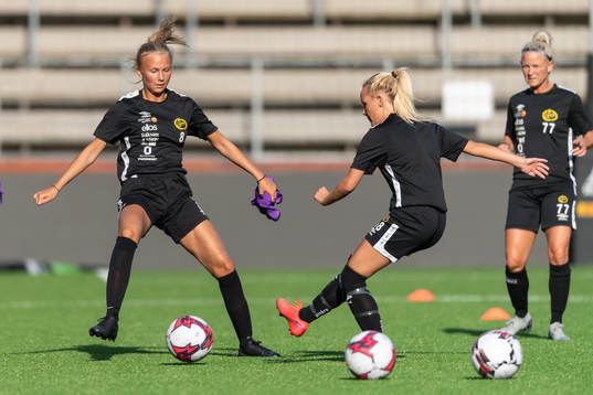 Linn Sångberg och Moa Skoglund