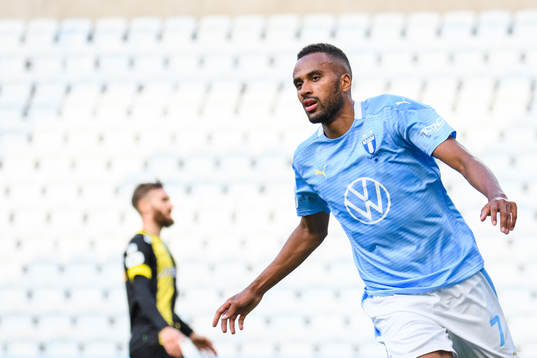 Malmö FFs Isaac Kiese Thelin jublar