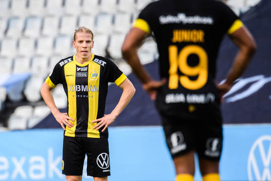 Hammarbys Gustav Ludwigson deppar